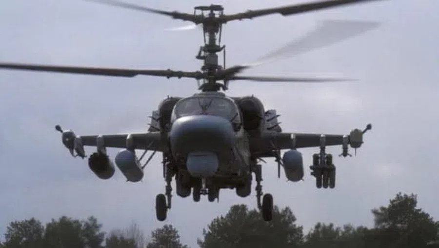 Минобороны показало видео уничтожения бронетехники ВСУ  вертолетами Ка-52
