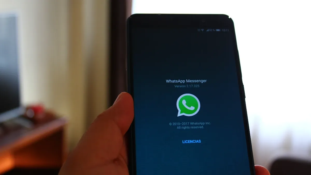 Миллионы владельцев iPhone останутся без WhatsApp по прихоти разработчиков – какие модели затронет 