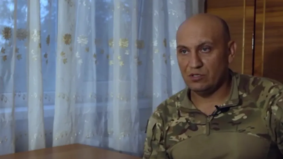 Военнослужащий Виктор заявил украинским националистам в плену, что он «мобилизован». Его замуровали