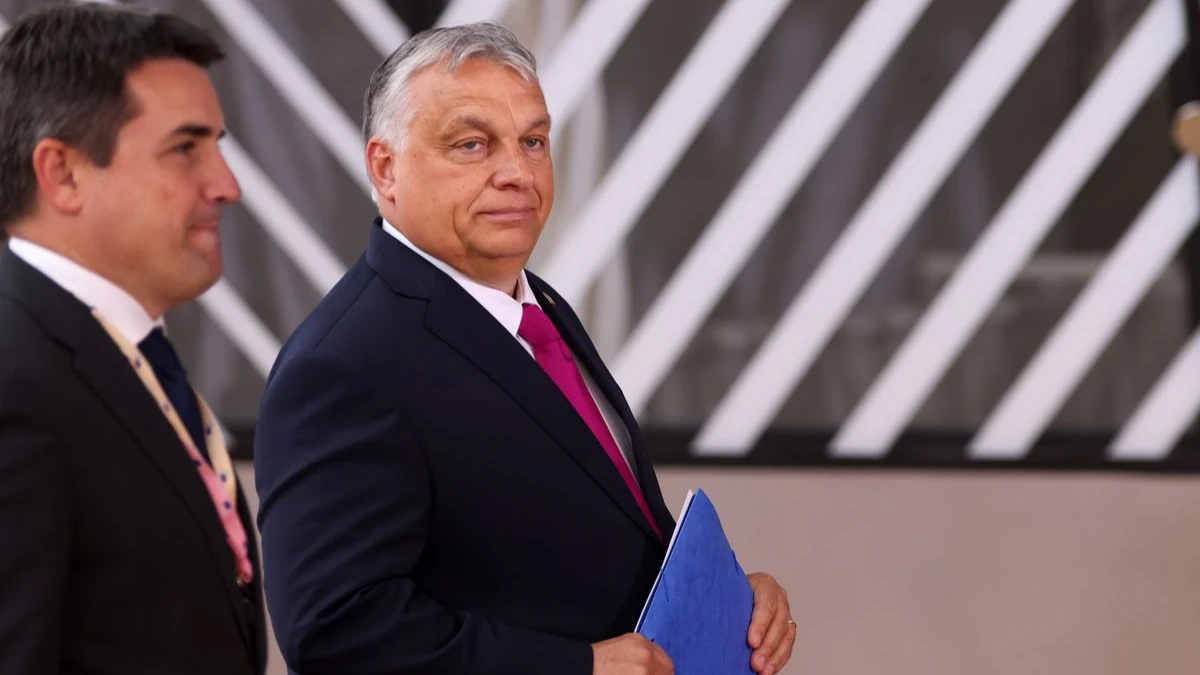 
«Мы сидим в машине, у которой проколоты все четыре колеса» Орбан заявил о провале стратегии в отношении РФ. Мир на Украине могут принести только переговоры России и США
