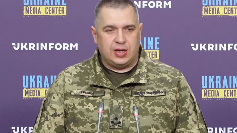 «Наш враг коварен, но верим, что слово, данное им, будет исполнено» Украинский генерал Алексей Громов заявил, что угрозы жизни военнопленным с «Азовстали» со стороны РФ не будет  