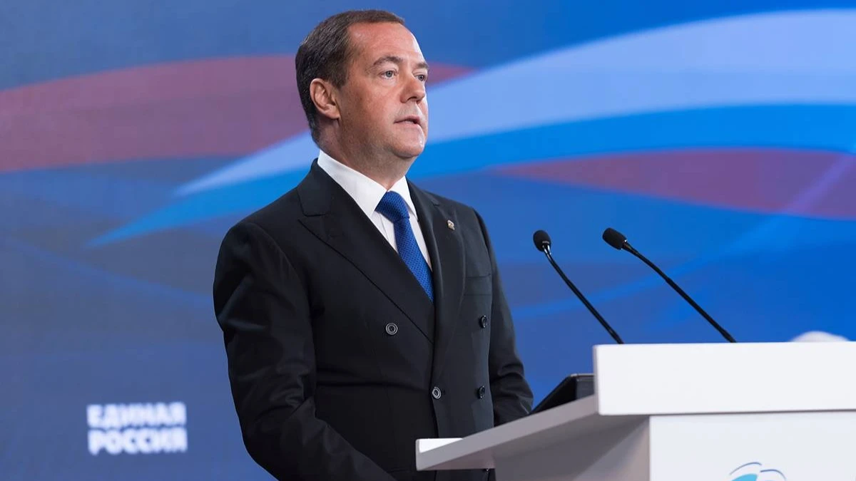 Дмитрий Медведев: «Европейцы плюнули на все свои «незыблемые ценности» ради США
