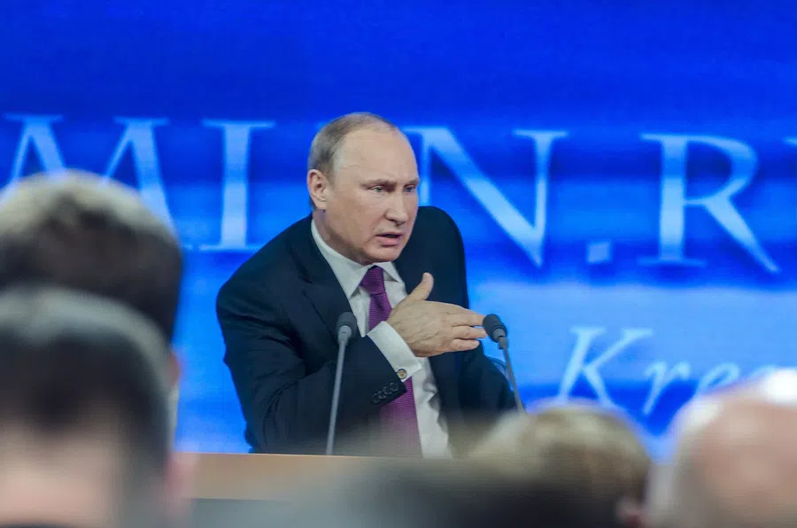 Рейтинг президента Владимира Путина вырос у россиян после большой пресс-конференции 23 декабря