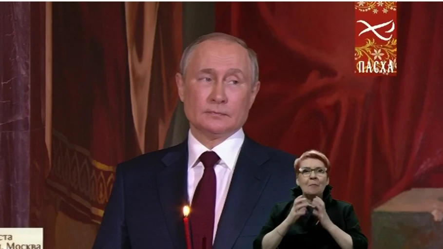 На праздничное богослужение прибыл президент России Владимир Путин. Фото: скриншот с видео 