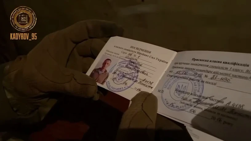 Личность убитого установили по документам. Фото: скриншот с видео Рамзана Кадырова