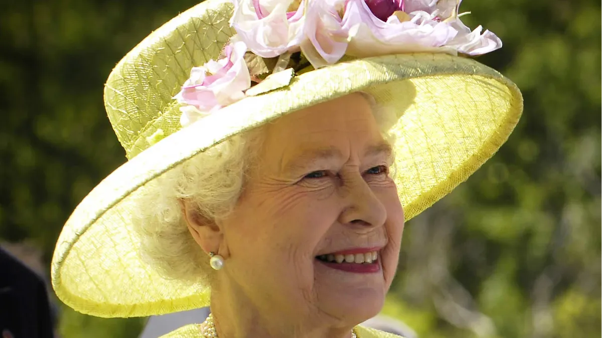 В Великобритании объявили национальный траур из-за смерти королевы Елизаветы Второй. Похороны пройдут через 10 дней
