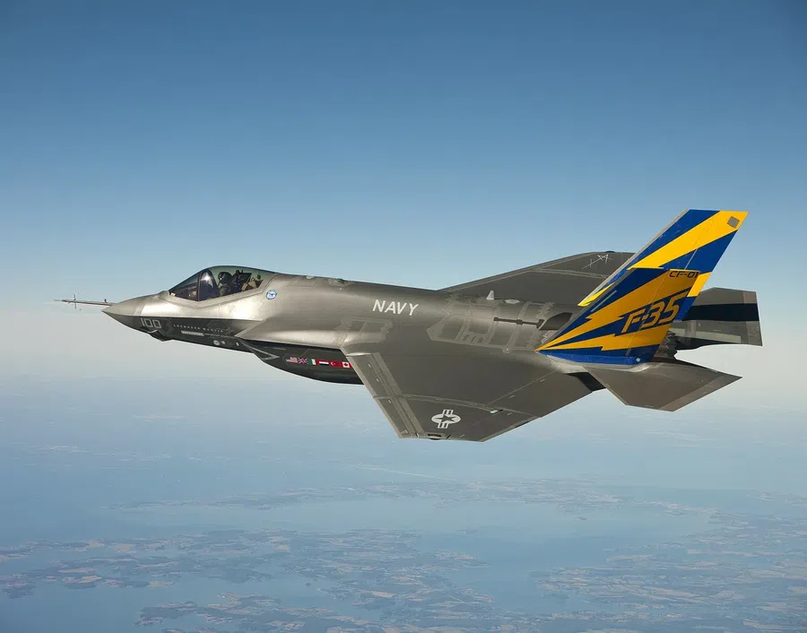 Война с Украиной-2022: Джо Байден перебрасывает боевые самолеты F-35 в Европу для укрепления восточного фланга НАТО