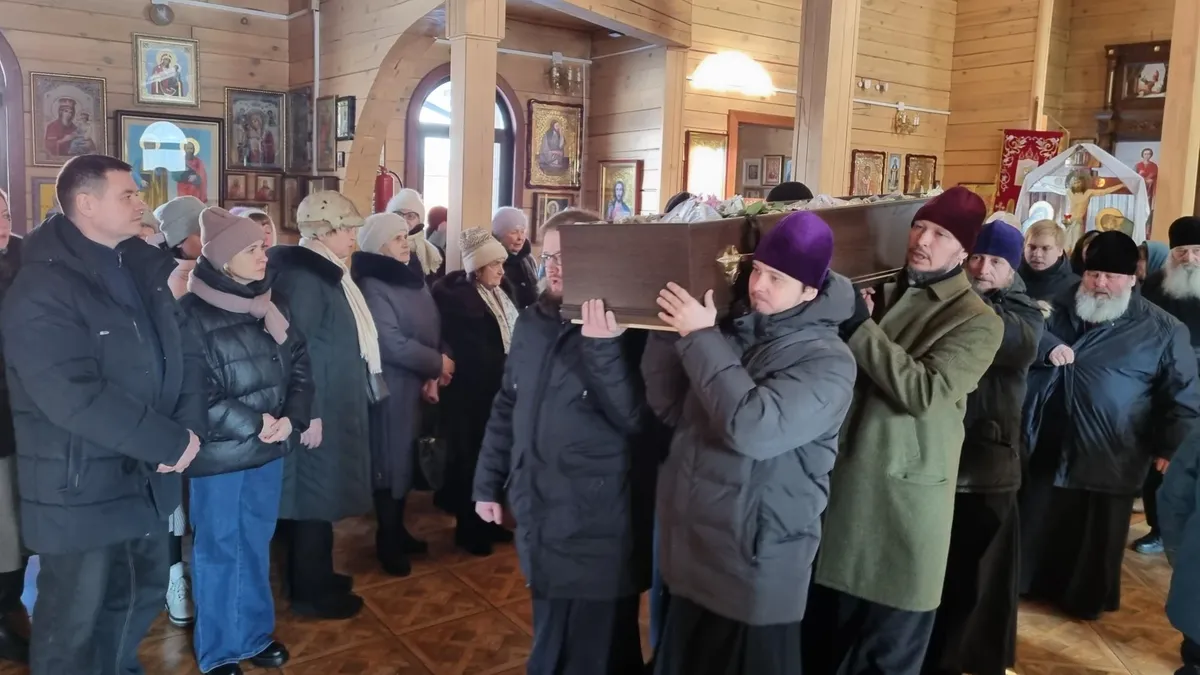 «Священники несли гроб на руках» В Бердске похоронили 100-летнего ветерана войны Кирилла Храмцова