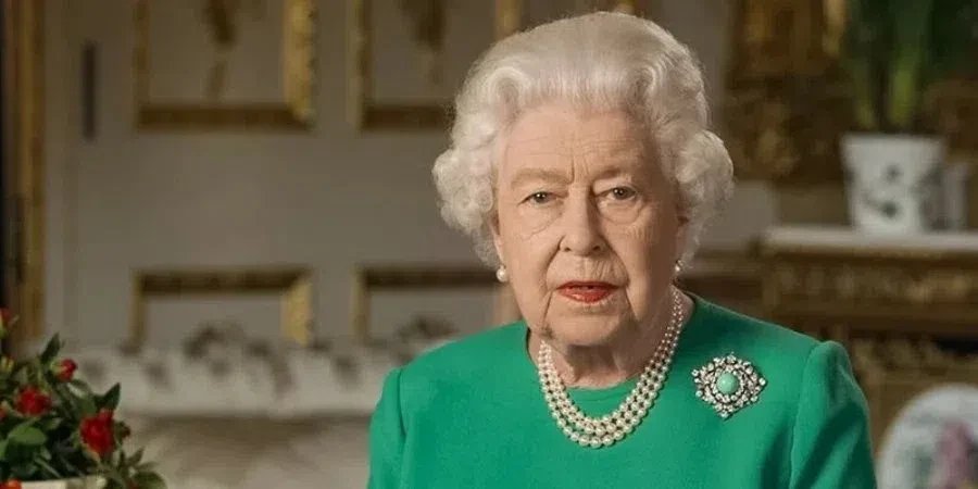 95-летняя королева Великобритании Елизавета II заразилась коронавирусом