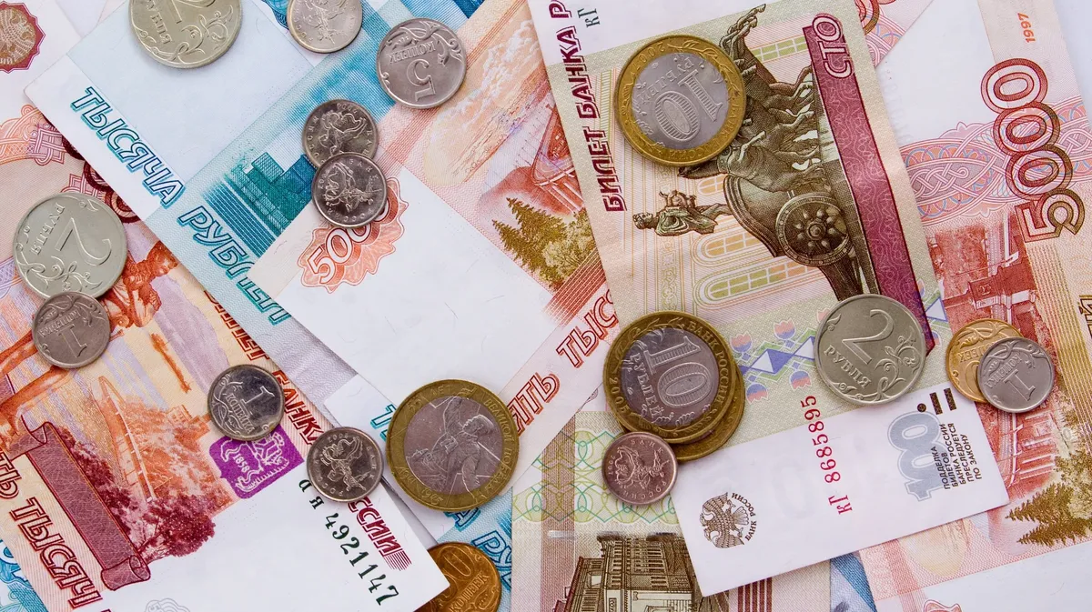Кто имеет право получать ежемесячную денежную выплату? Каков размер ЕДВ в 2022 году в Сибири, Москве, Санкт-Петербурге