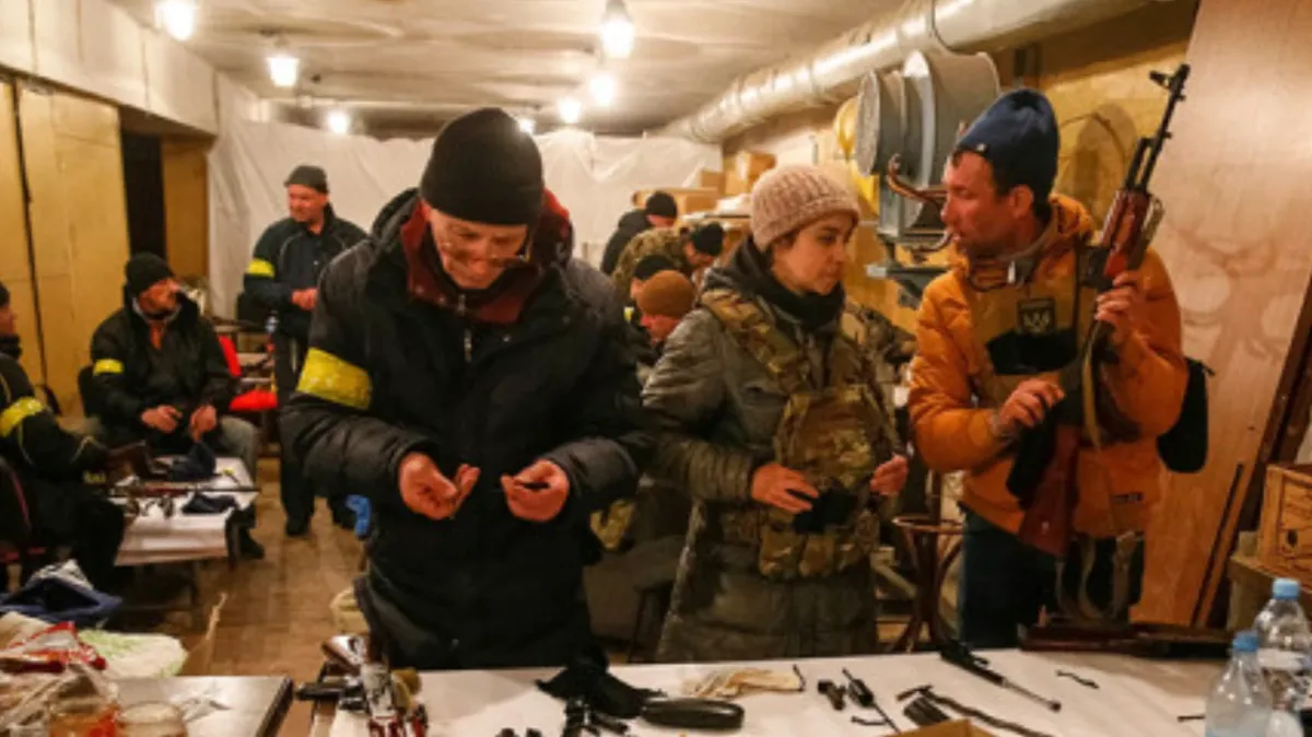 Российские военные нашли брошенные украинскими бойцами карты, на которых обозначен план наступления на Ростов и Таганрог
