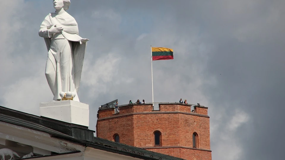 Пресс-секретарь президента России Дмитрий Песков назвал действия Литвы незаконными. Фото: pixabay.com