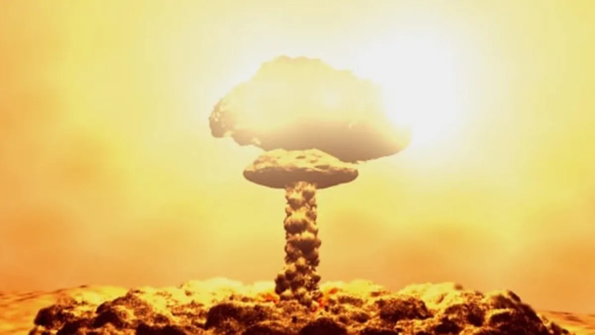 Ядерные взрывы всегда несут опасность для природы и людей. Фото: pxhere.com