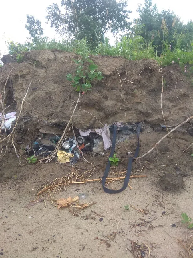 Кошмарные фотографии мусорной свалки на острове