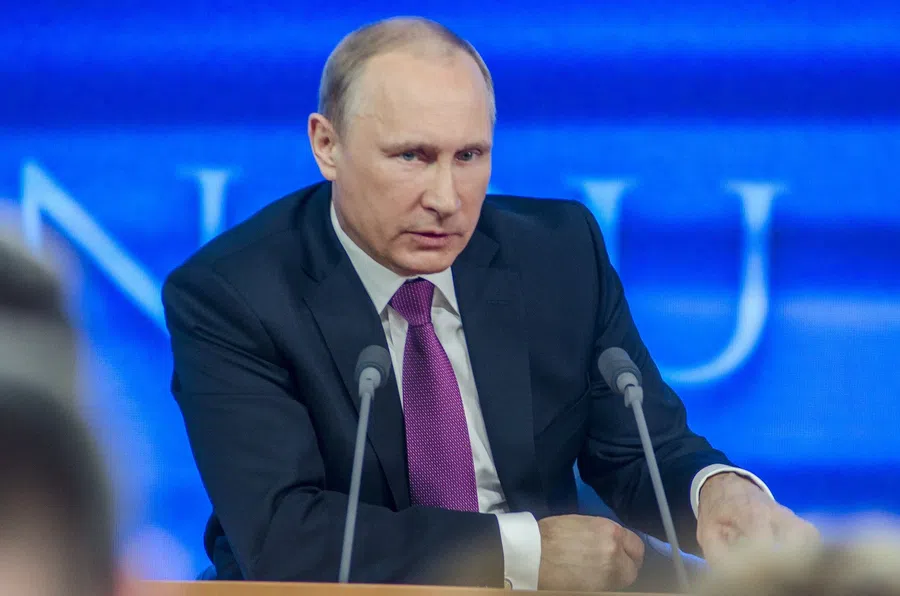 Путин утвердил повышение МРОТ в России в 2022 году
