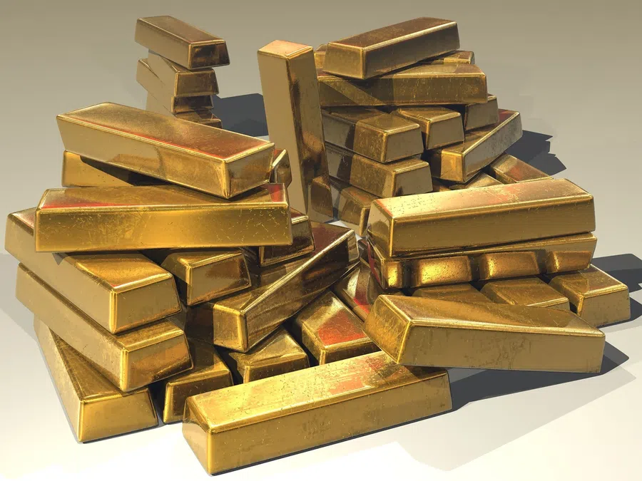 Цена на золото впервые с 2020 года превысила $2000 за унцию