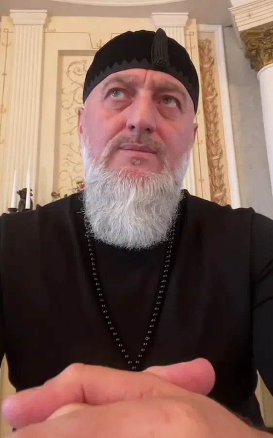 Депутат Госдумы от Чечни дал обещание, что отрежет головы членам семьи Янгулбаевых