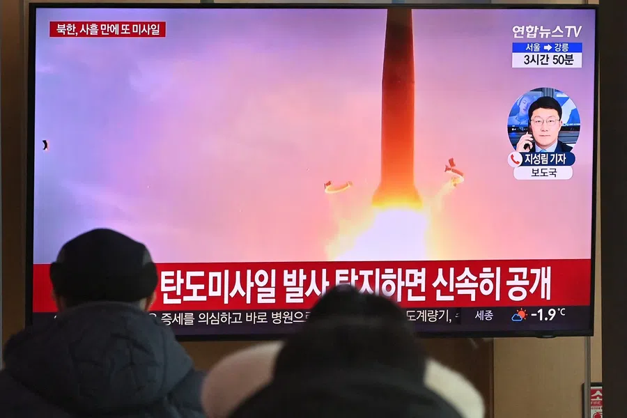 Запущенная Северной Кореей ракета «Хвасон-12» летела в 16 раз быстрее скорости звука в сторону Японского моря