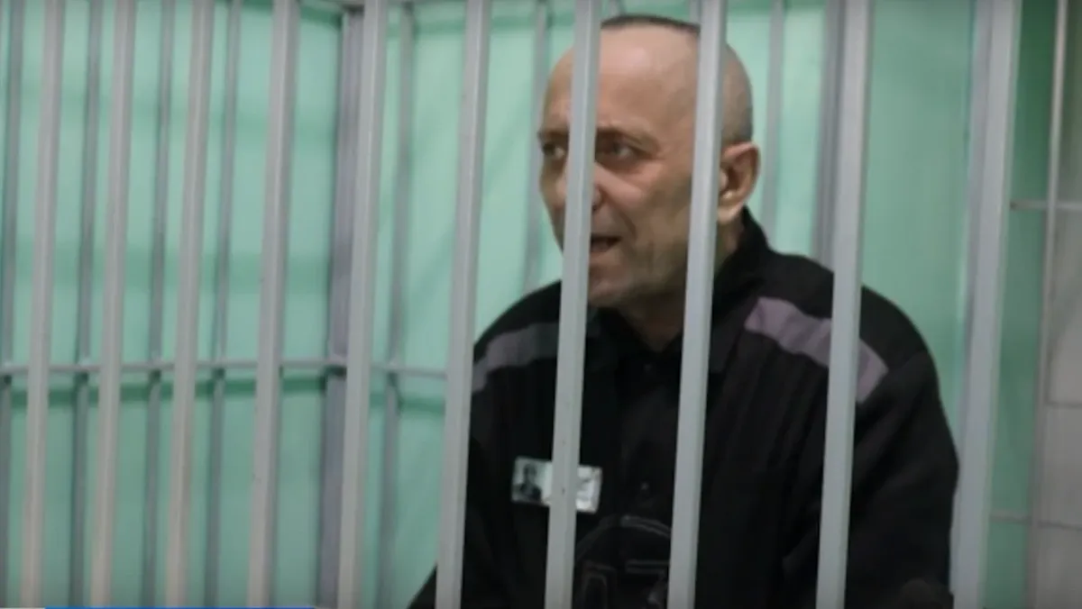 Ангарский маньяк Михаил Попков просится на СВО:  «мечтает об армии и имеет подходящую ВУС» — видео