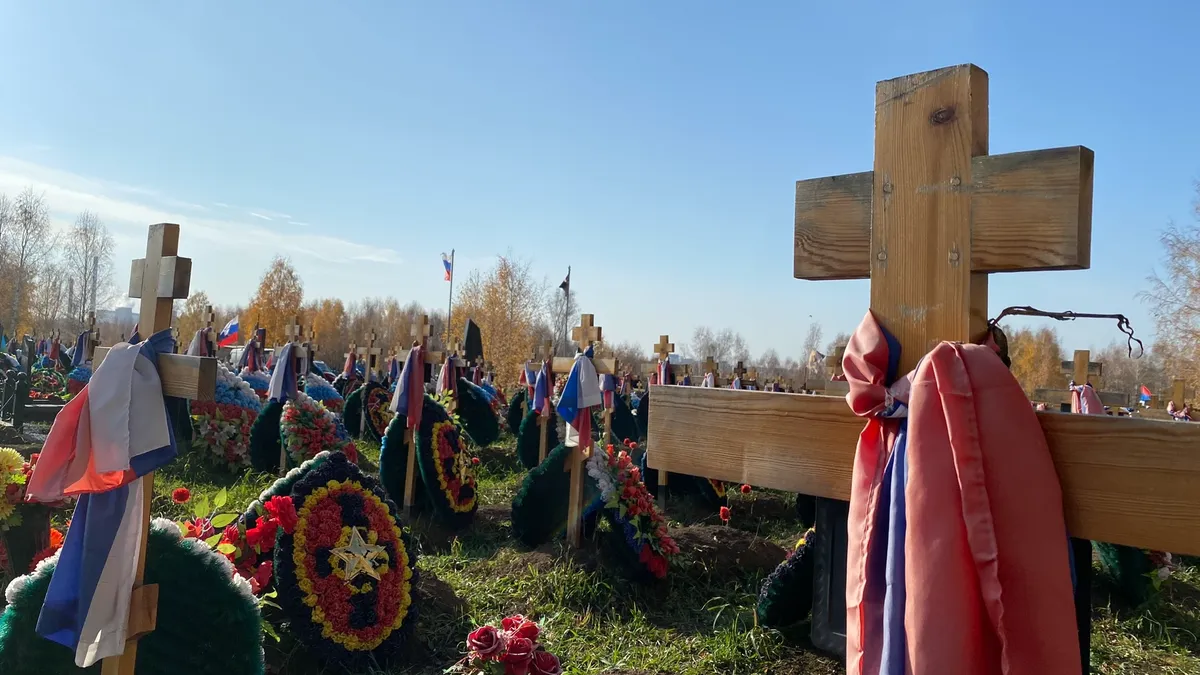 Мать пропавшего на СВО бойца ЧВК «Вагнер» нашла сына на кладбище вагнеровцев под Самарой