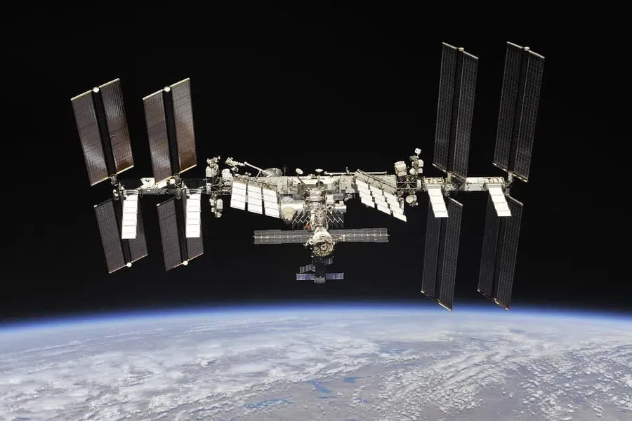 Утечку кислорода в российском модуле МКС в нескольких местах нашли эксперты НАСА