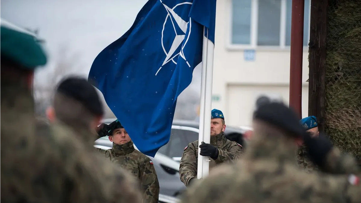 Истерия НАТО заразила Финляндию. Она ожидает защиту, но не думает, какие укрепрайоны появятся на 1300 км со стороны РФ. Военный эксперт Леонтьев  - «если мы сейчас остановимся, будет ещё хуже» 
