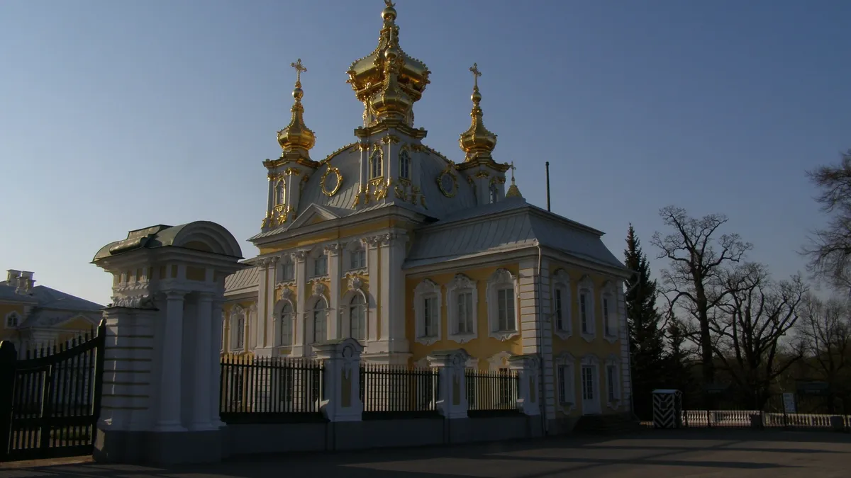 7 октября 2022 года православные верующие могут почтить память святой Феклы и близких людей. Фото: Pxfuel.com