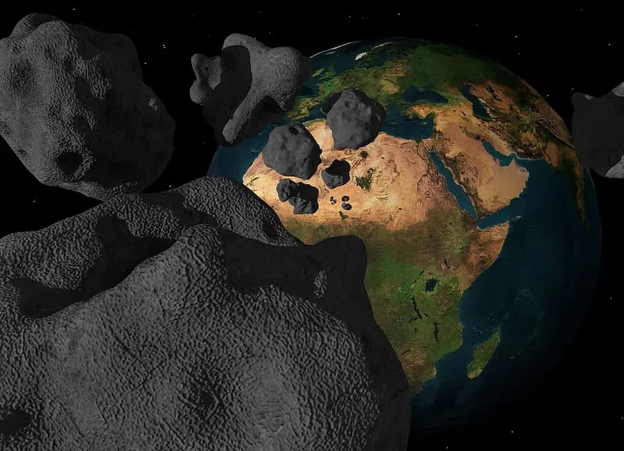 Огромный астероид Апофис сблизится с землей: потенциально опасный космический объект весит 27 млн тонн