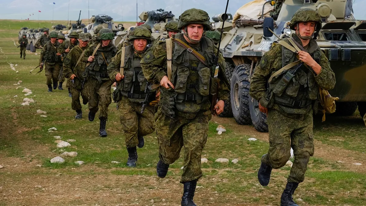 Бессрочный контракт без отъезда домой: Военнослужащие-контрактники не смогут уволиться до окончания спецоперации на Украине даже если этого «сильно захотят»