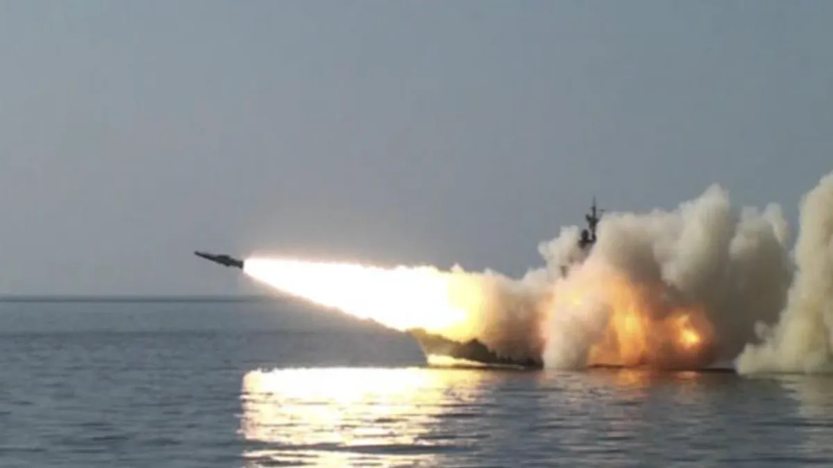 СМИ сообщают о запуске Северной Кореей 10 ракет в сторону Японского и Желтого морей