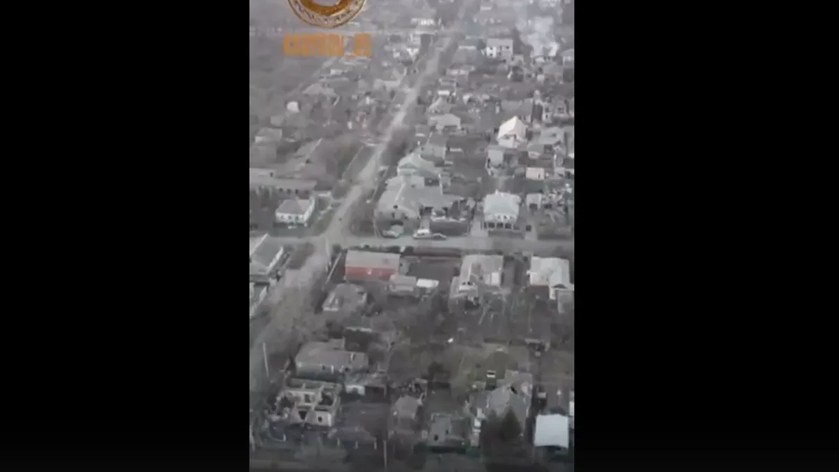 Зачистка квартала чеченским спецназом. Фото: скриншот с видео Рамзана Кадырова 