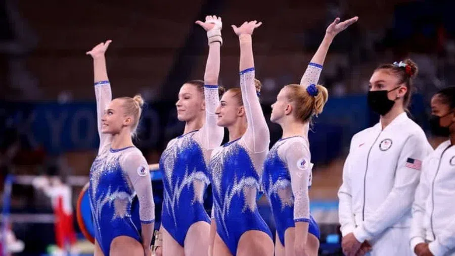 Российские гимнастки завоевали золото в командном многоборье на Олимпиаде в Токио