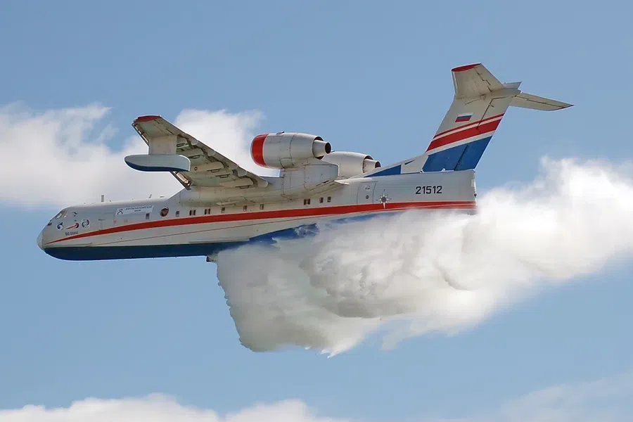 Самолет Бе-200 с российским военными разбился в Турции - все погибли