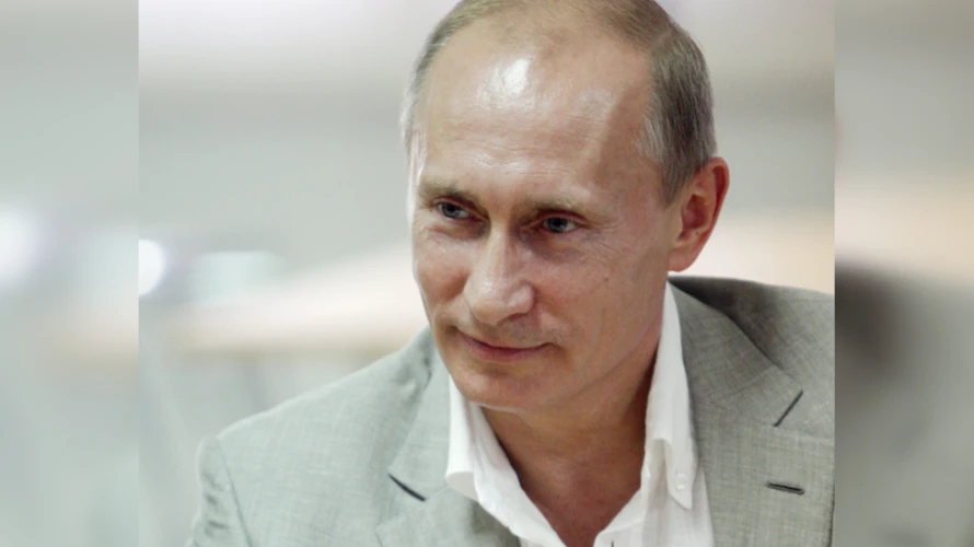 Многодетные отцы смогут досрочно выходить на пенсию по распоряжению Путина. Фото: Кремлин.ру