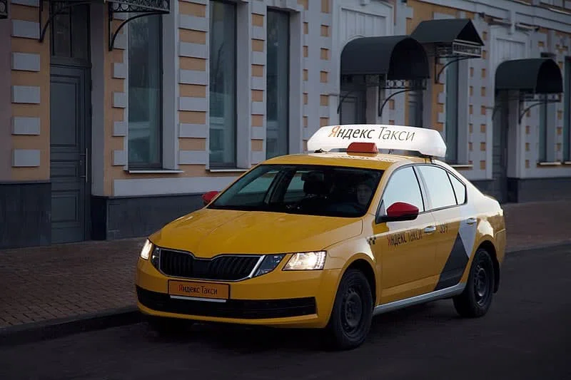 Таксистов с судимостью запретят брать на работу: Законопроект рассмотрит Госдуму