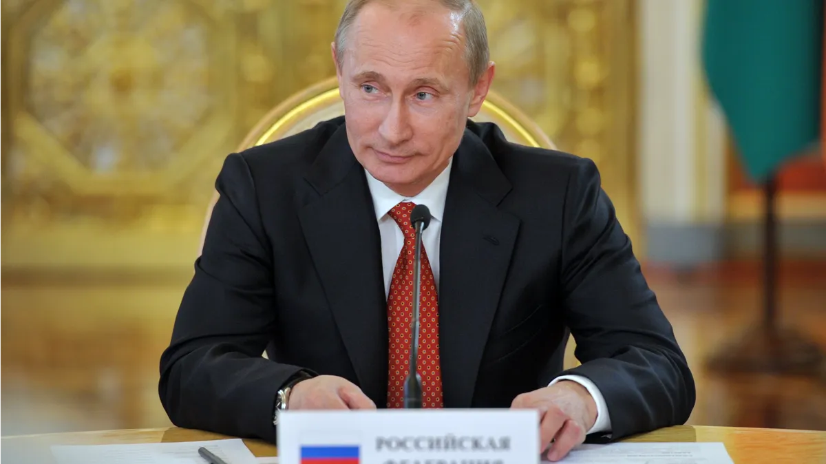 Владимир Путин подписал указ о призыве на военные сборы запасников. Повестки будут приходить раз в три года
