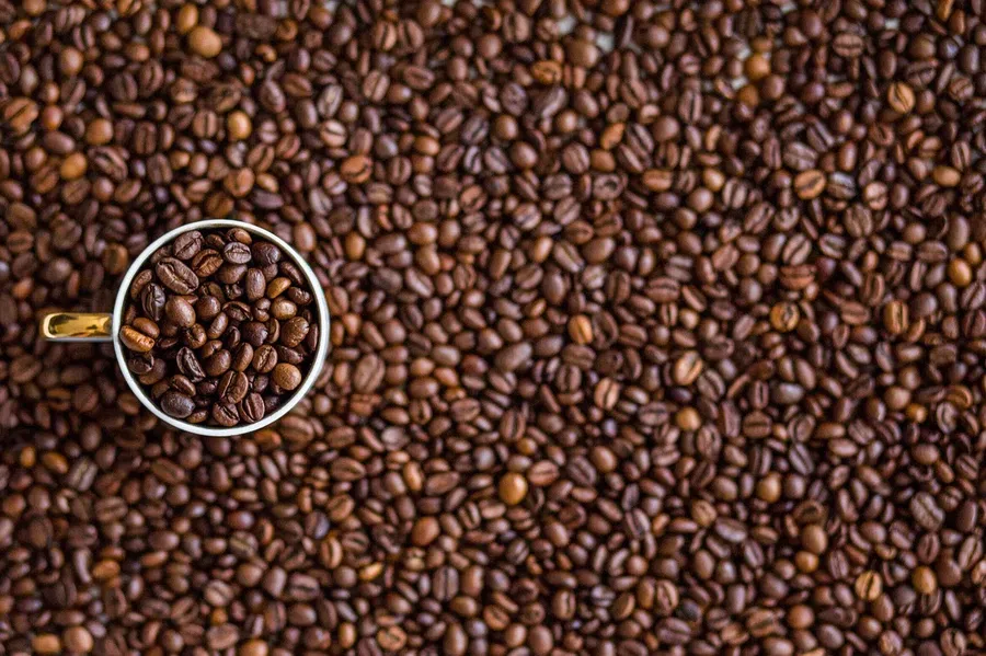 Ученые назвали еще одну вескую причину, чтобы пить кофе. Особенно зимой