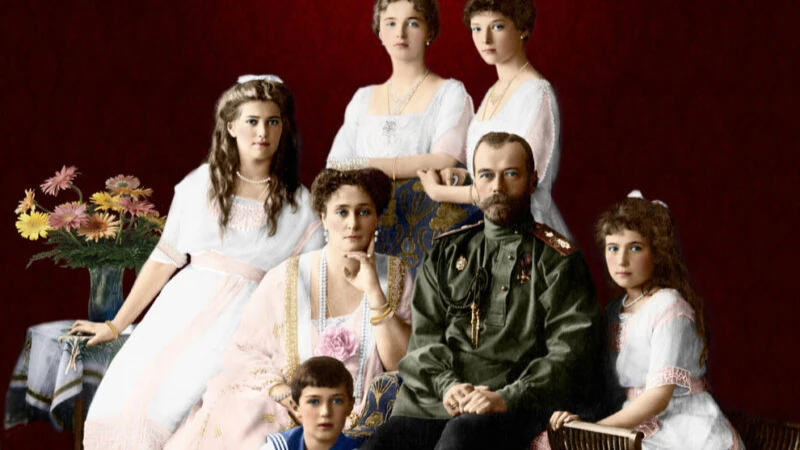 Царская семья погибла трагически. Фото: sv-troitsa.ru