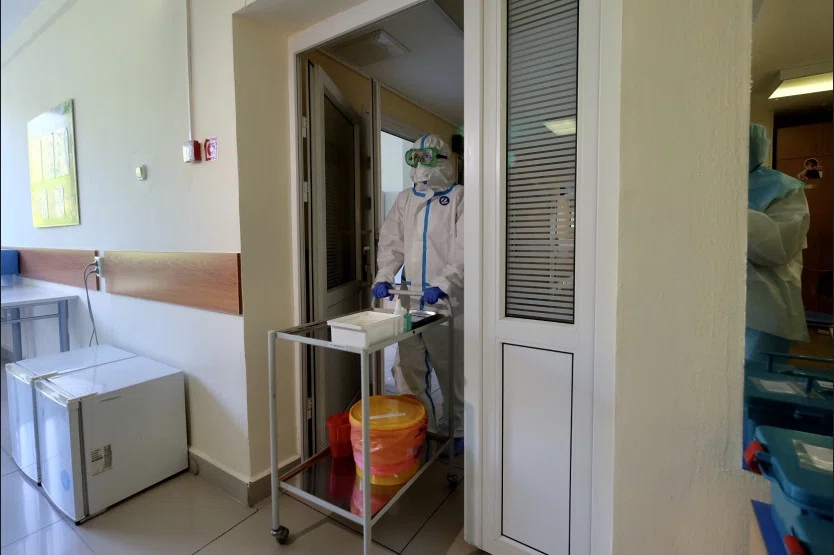 Лишь один пациент находится на ИВЛ в ковидном госпитале Бердска, заявила главврач ЦГБ Алла Дробинская