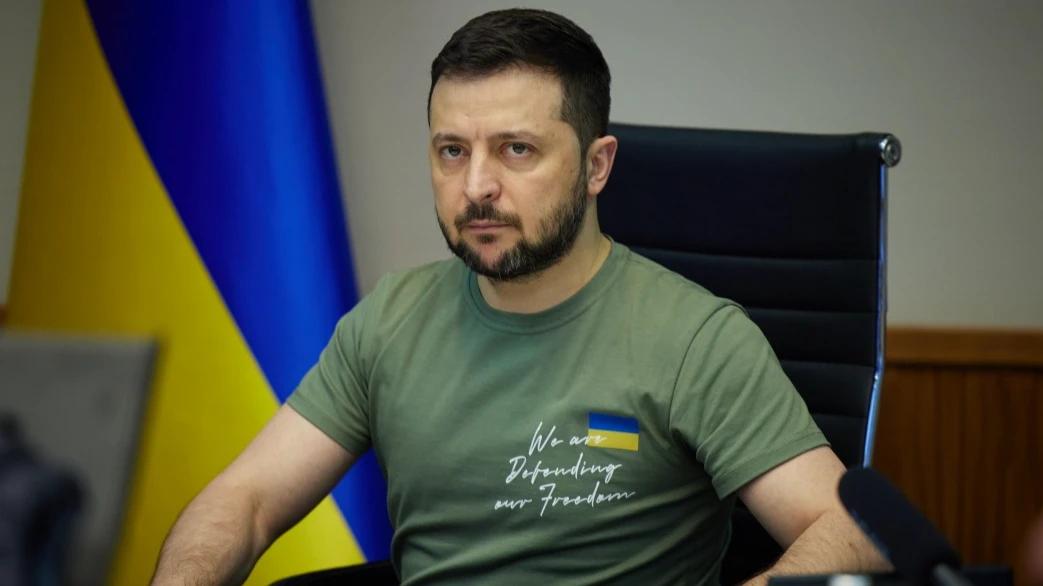 Владимир Зеленский попросил Европу взять шефство над Украиной. В сети ему предложили «закатать губу»