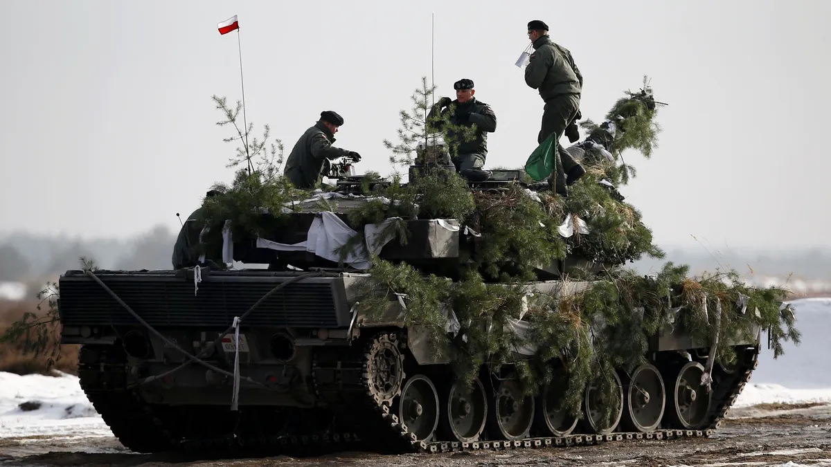 На Украину доставили первые польские танки Leopard 2: какое еще западное вооружение прибудет в ближайшее время – ждать ли России контрнаступления ВСУ 
