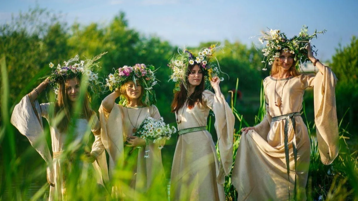 В день Ивана Купала проводится большое количество обрядов. Фото: culture.ru