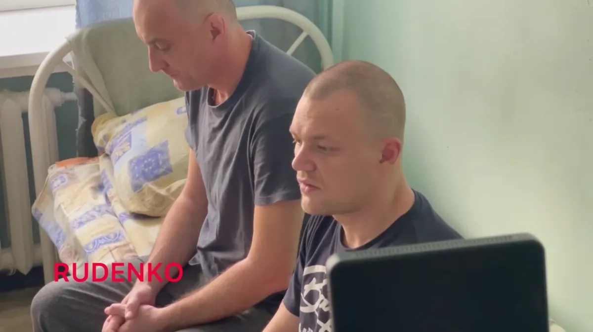 О пытках электричеством ранее говорили и другие российские военные, находившиеся в плену на Украине. Фото: кадр из видео