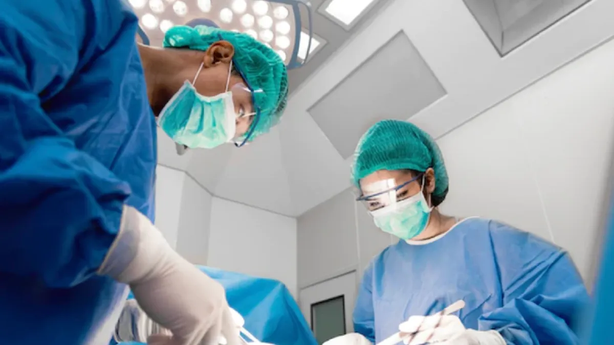 На Кубани врач отказался делать кесарево сечение роженице из-за боли в руке. Ребенок погиб