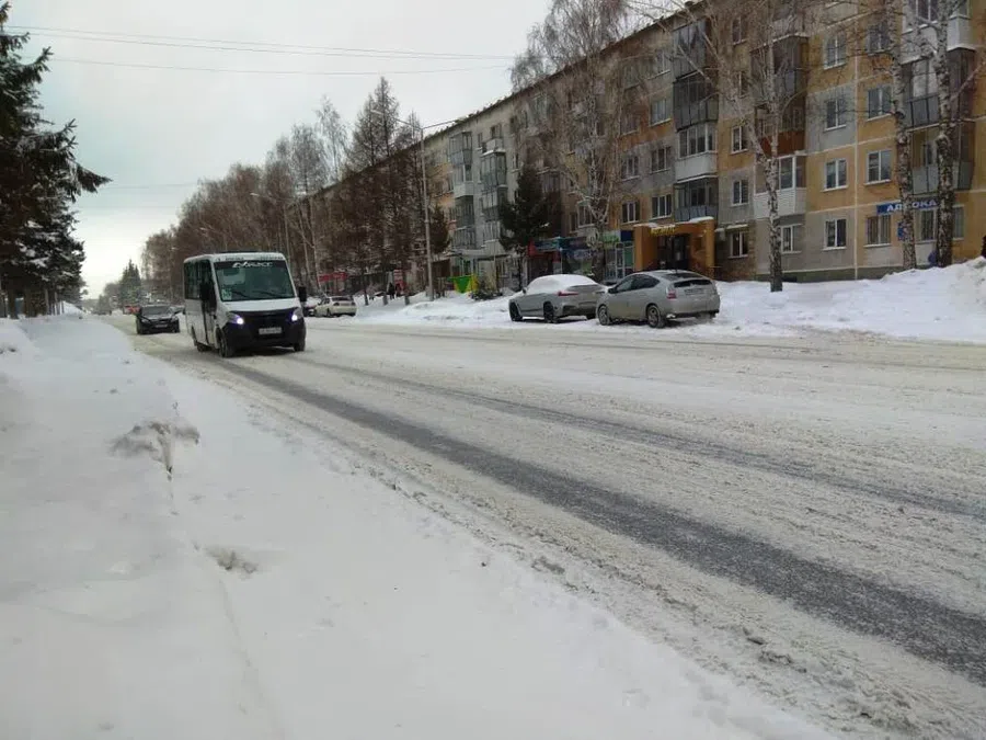 В Бердске возмущены заваленными снегом дорогами. Сейчас за них отвечает новый начальник
