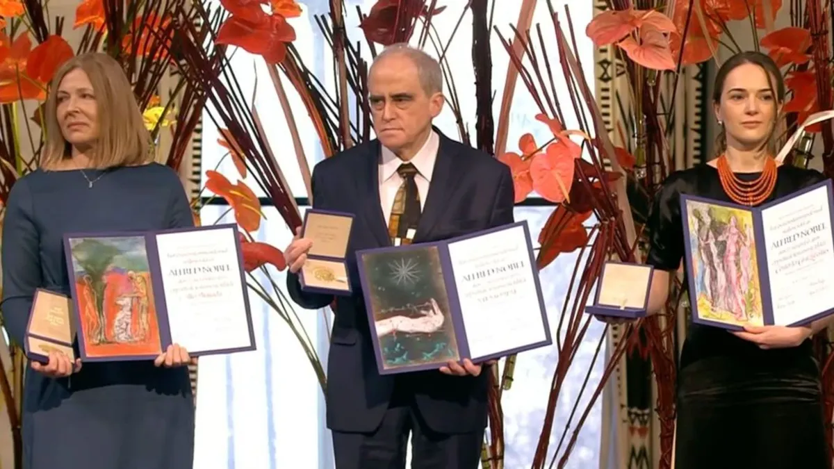 В Осло вручили Нобелевскую премию мира, среди трех лауреатов российский «Мемориал»*