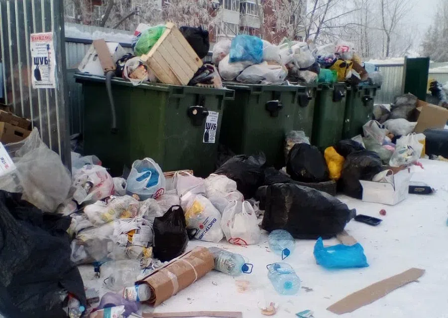 Губернатор Травников расторгает договор на вывоз мусора с «Экологией-Новосибирск». Регоператор об этом не знает