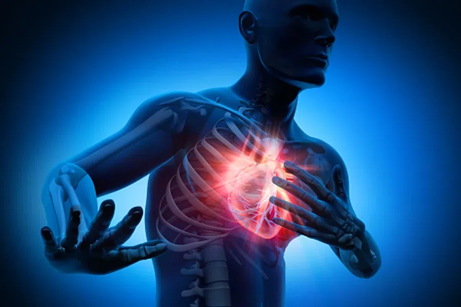 Ранние признаки сердечного приступа: 5 срочных симптомов для обращения к врачу