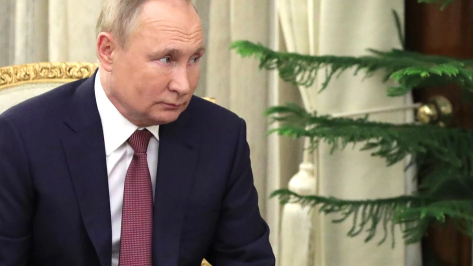 Владимир Путин приказал привести в норму 85% дорог в регионах 