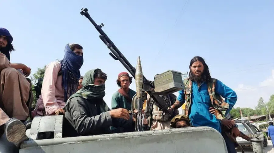 Боевики "Талибана"* убили близкого родственника журналиста DW